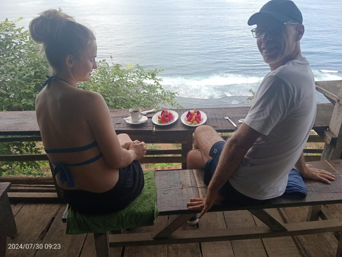 Food & Drinks 3, Nunggalan Octopus 1, Badung