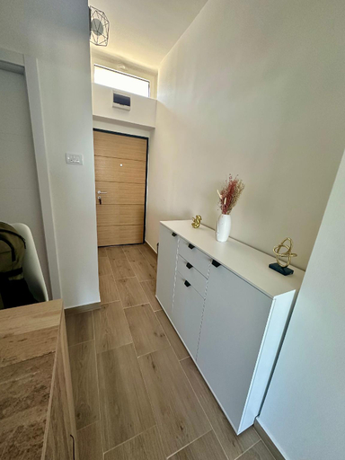 Others 4, MaKi apartment, Belgrade