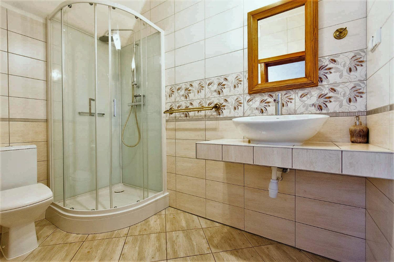 Bathroom 2, Gosciniec Horb, Lesko