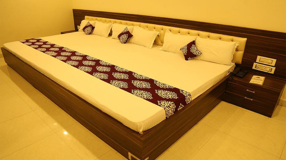 Others 4, Hotel Kings Way, Ajmer
