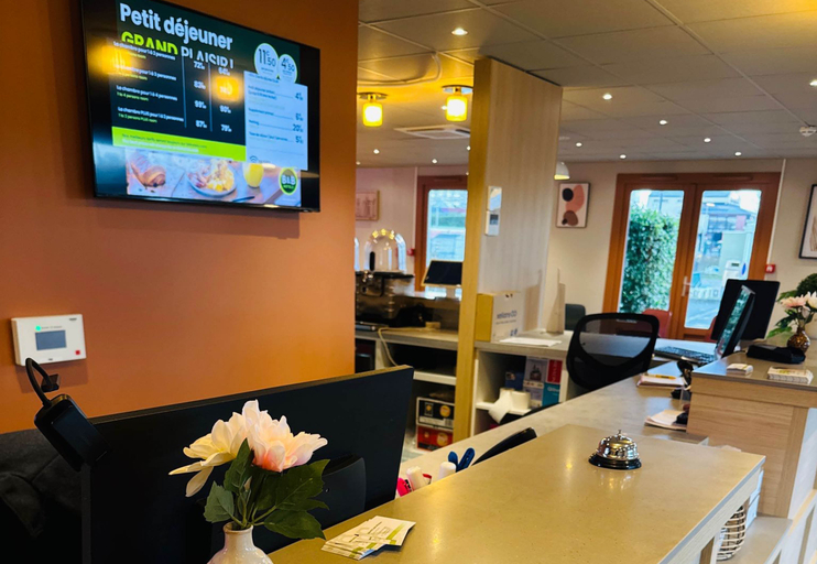Public Area, B&B HOTEL Saint-Witz Roissy, Val-d'Oise