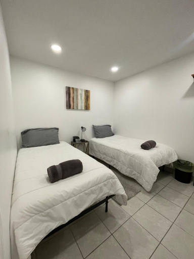 Bedroom 28