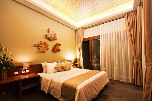 Bedroom 19