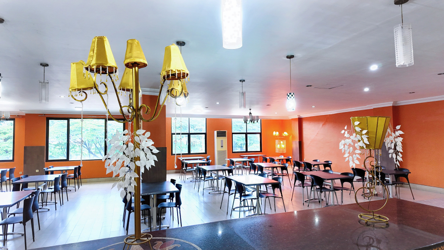 Food & Drinks 4, Hotel Utami Surabaya, Surabaya