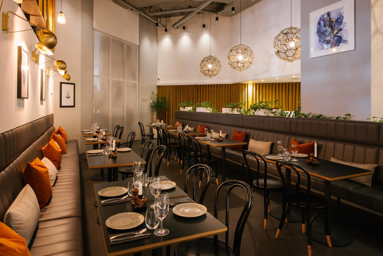 Restaurant 28