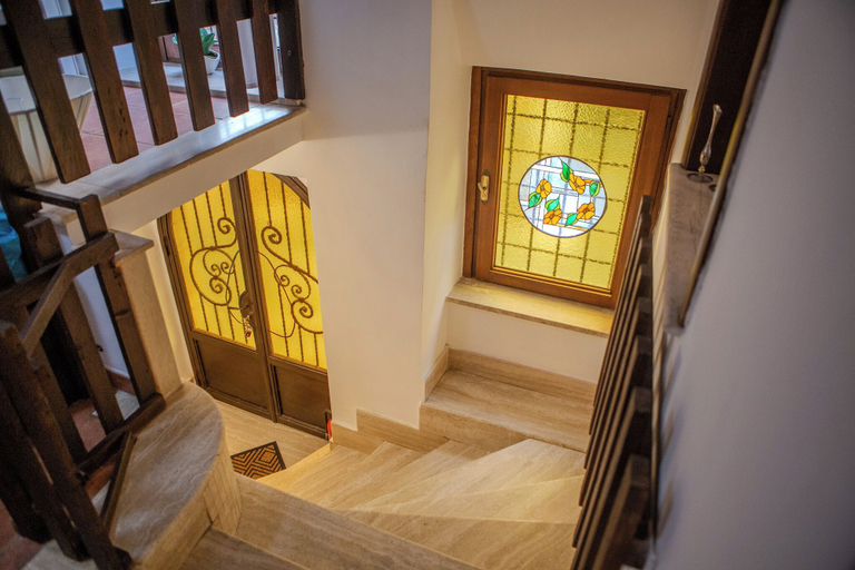 Others 5, La Casa del Fico, Latina