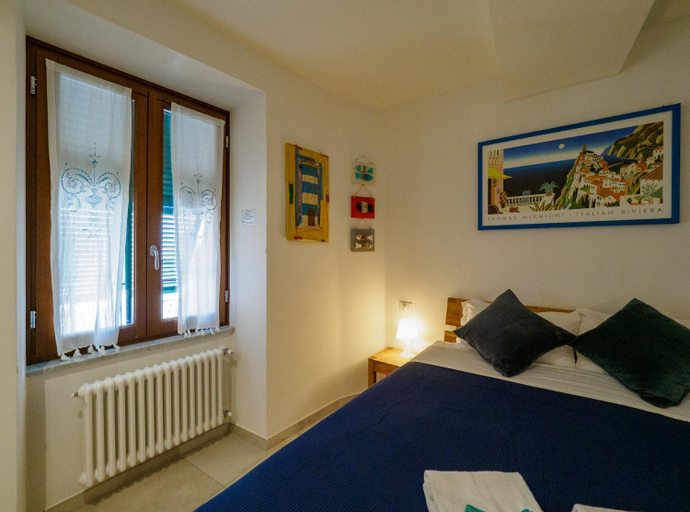 Bedroom 8