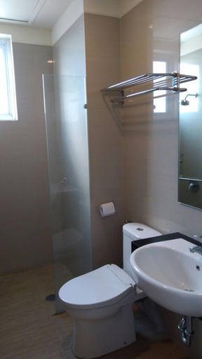 Bathroom 4