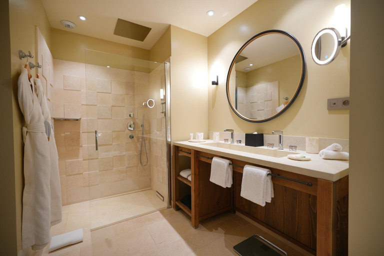 Bathroom 5, Les Regalia Hotel & SPA, Corse-du-Sud