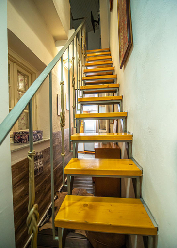 Others 4, The Hidden Loft in Volos Town, Thessaly