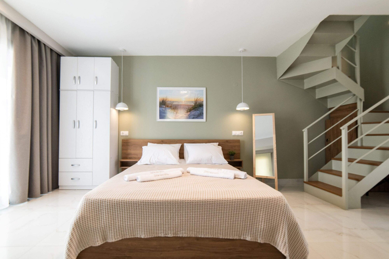Room 5, Sithonian Sunset Maisonette - Nikiti Bright Hideaway, Central Macedonia
