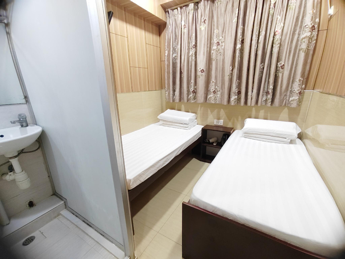 Bedroom 16
