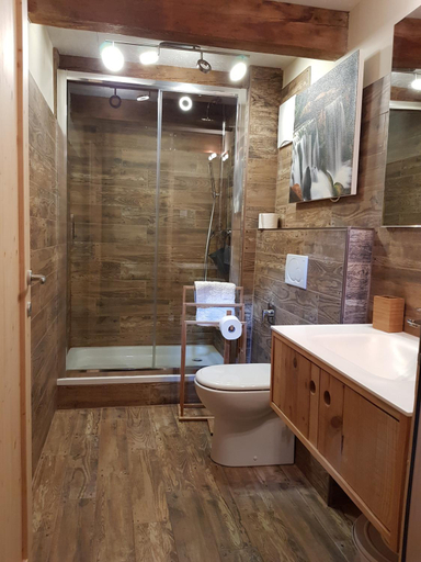 Bathroom 2, Die Alte Scheune by Globalimmoservice, Spittal an der Drau