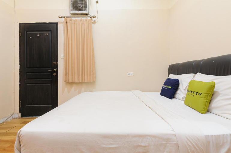 Bedroom 15
