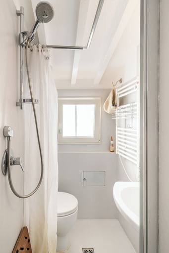 Bathroom, Via Laura - cozy studio, Florence