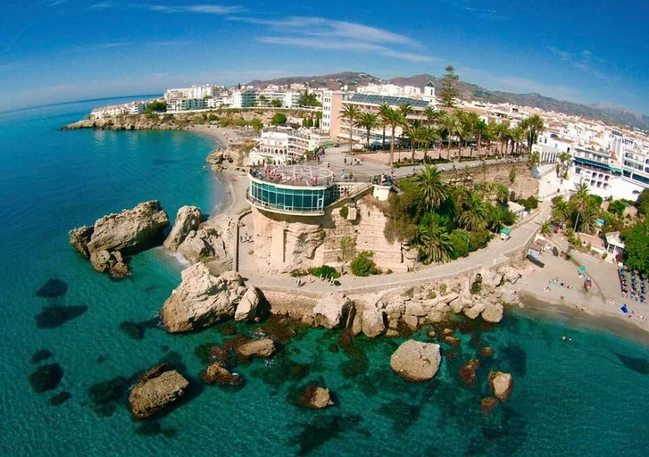 Exterior & Views 2, Boutique Rooms Playa Burriana, Málaga