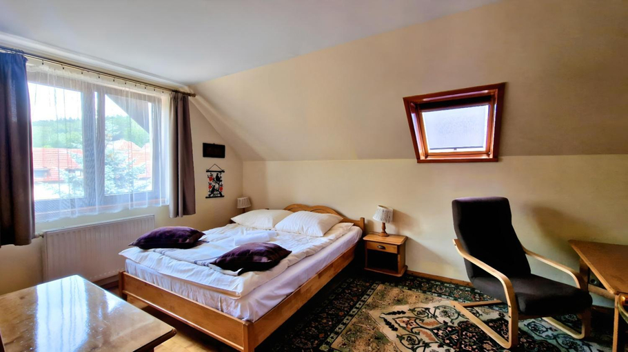 Bedroom 2, Pensjonat Bliss, Kłodzko