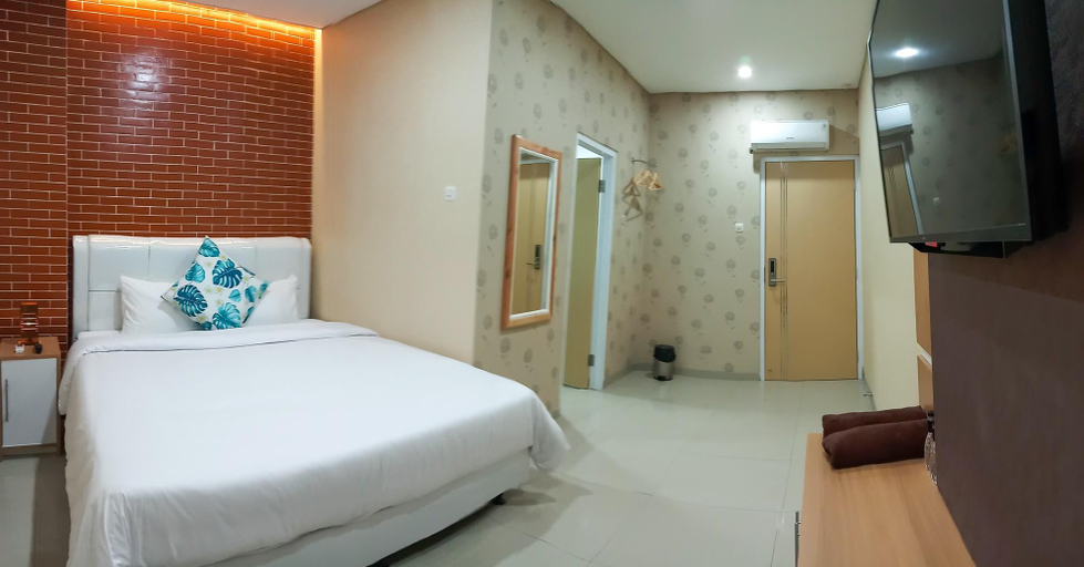 Bedroom 15