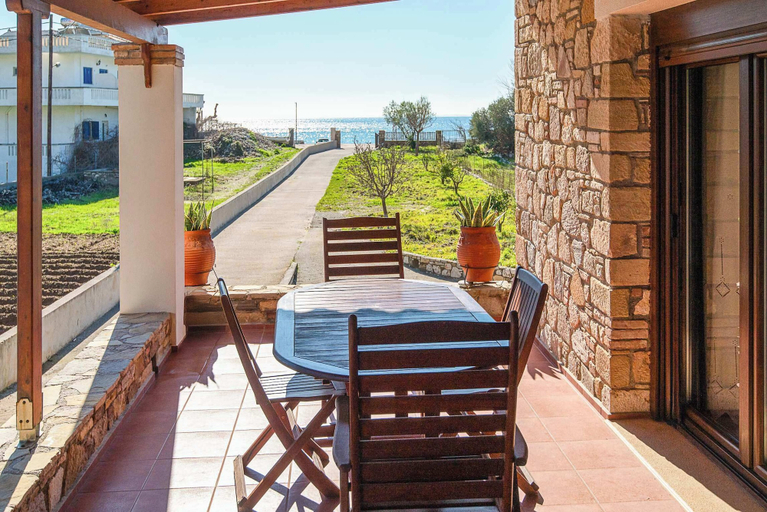 Room 4, Beachfront Stone House - Samos Seaview Retreat, North Aegean