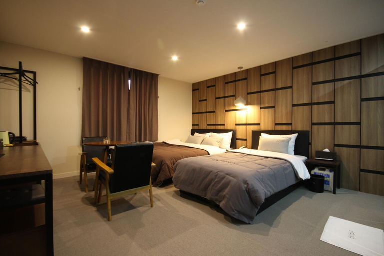 Bedroom 11