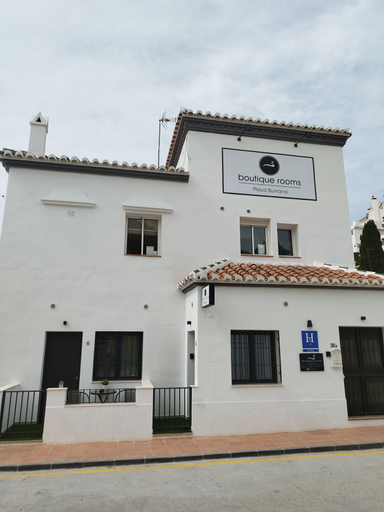 Exterior & Views 2, Boutique Rooms Playa Burriana, Málaga