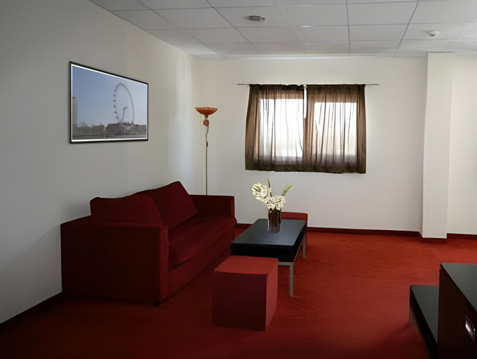 Others 5, Hotel Ihtiman, Ihtiman