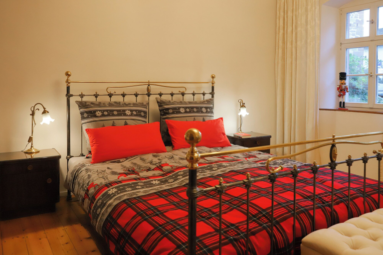 Bedroom 3, Boutique-Hotel im Sternenhof, Bad Dürkheim