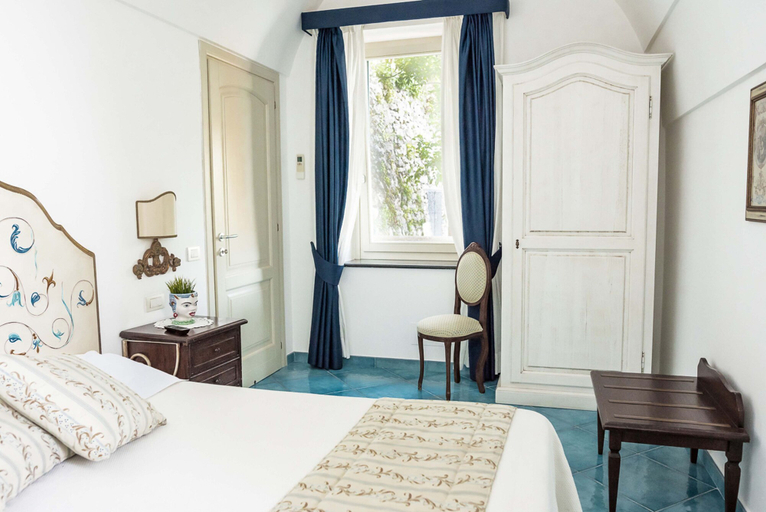 Room 2, Villa Pittoresca in Ravello, Salerno
