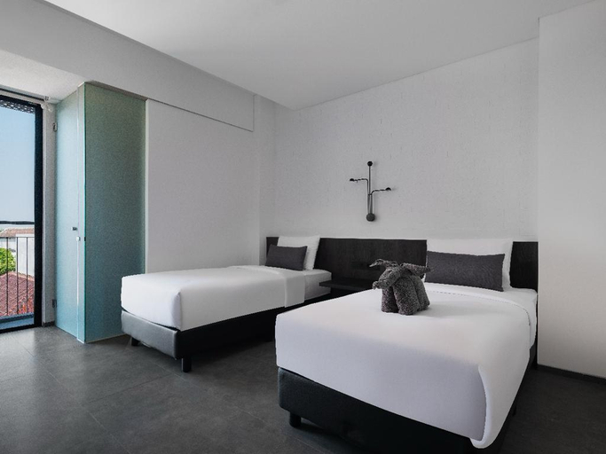 Bedroom 24