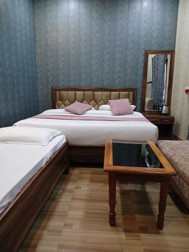 Others 3, Hotel Rajveer Inn, Varanasi