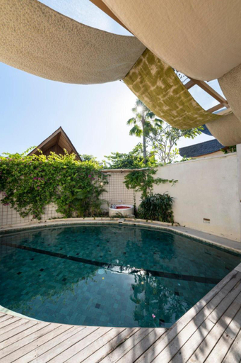 Swimming Pool 7