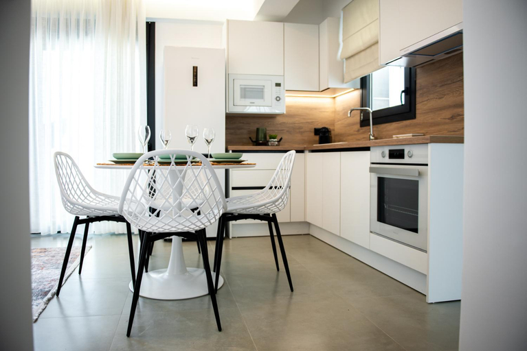 Others 5, Karma Quality Living City Center with PRIVATE PARKING, Thessaly