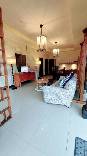 Bedroom 13