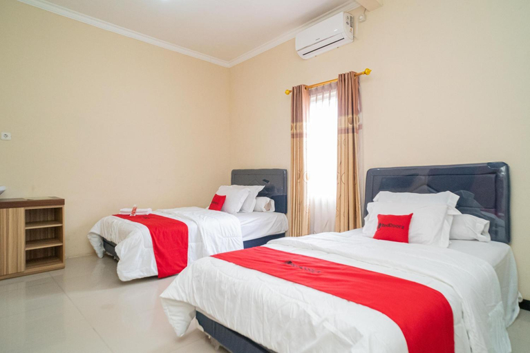 Bedroom 8