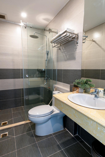 Bathroom 30