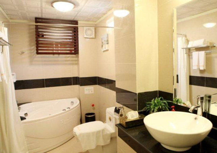 Others 2, Amore Hotel, Thanh Xuân