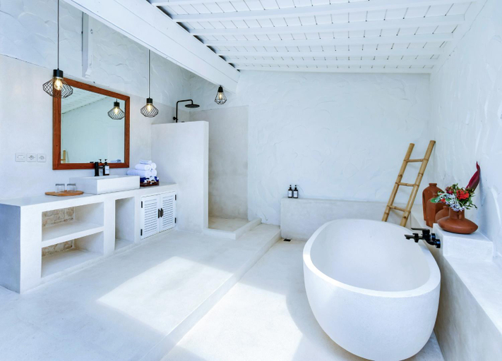 Bathroom, Executive deluxe room at kanna seafront estate, Karangasem