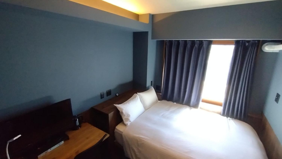 Bedroom 13
