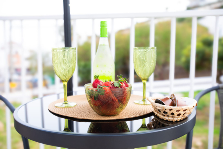 Food & Drinks, Boutique Rooms Playa Burriana, Málaga