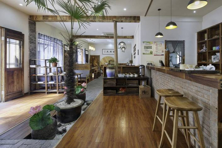 Food & Drinks, Floral Hotel Deqing Qinzizaiju, Huzhou