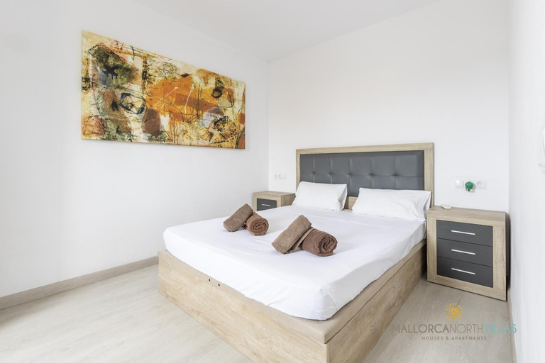 Bedroom 3, Villa Iola a 150m de la playa ideal para familias y amigos, Baleares
