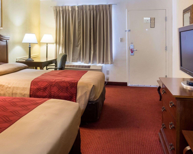 Bedroom 4, STUDIOS & SUITES 4 LESS CHESAPEAKE, Chesapeake