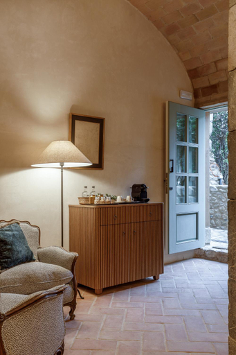 Bedroom 2, Hotel Castell de Vallgornera, Girona