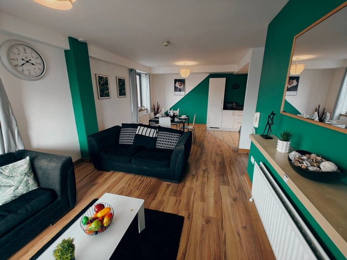 Others 4, 2BR Mountain View City Centre, Belfast