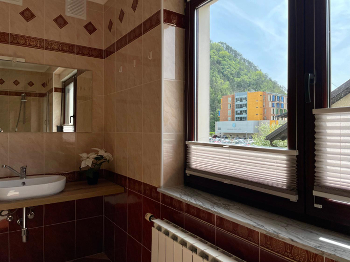 Bathroom 3, All Seasons Apartments Lasko, Laško