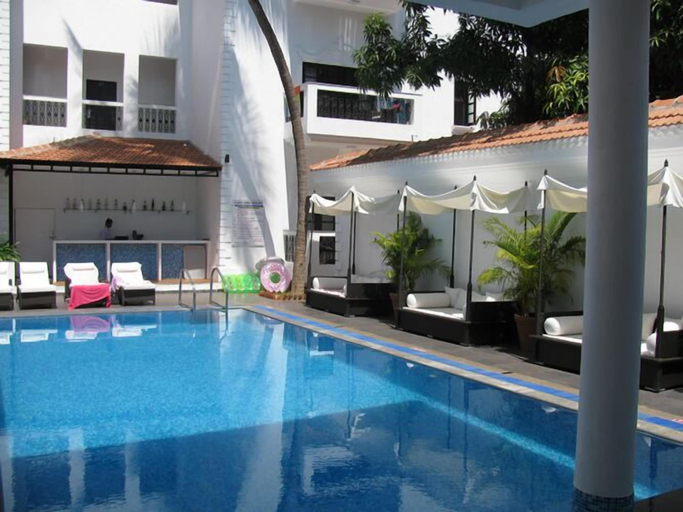 Sport & Beauty 5, Silver Sands Hide Away, North Goa
