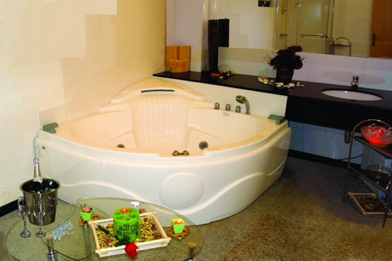 Bathroom 5, Hotel Orphey Bansko, Bansko