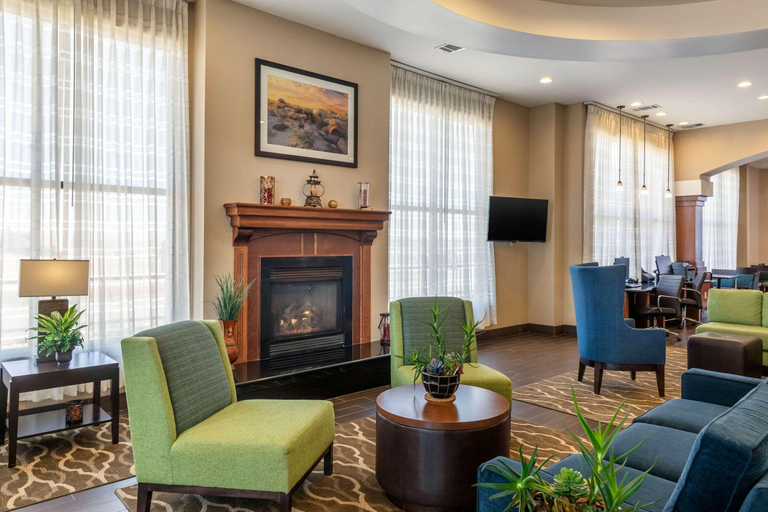 Public Area 3, Comfort Suites Barstow near I-15, San Bernardino