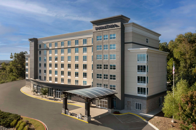 Exterior & Views 1, Doubletree by Hilton Chattanooga Hamilton Place, Hamilton