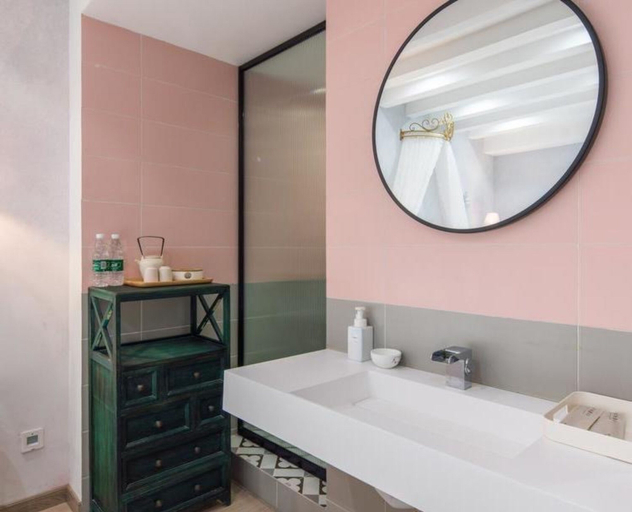 Bathroom 3, Floral Hotel Langyage Teahouse Hangzhou, Hangzhou